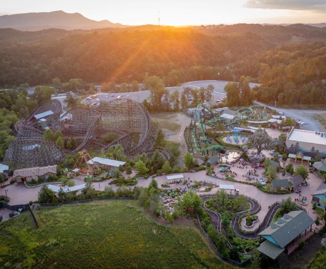 Travelodge By Wyndham Pigeon Forge Dollywood Lane Exterior photo